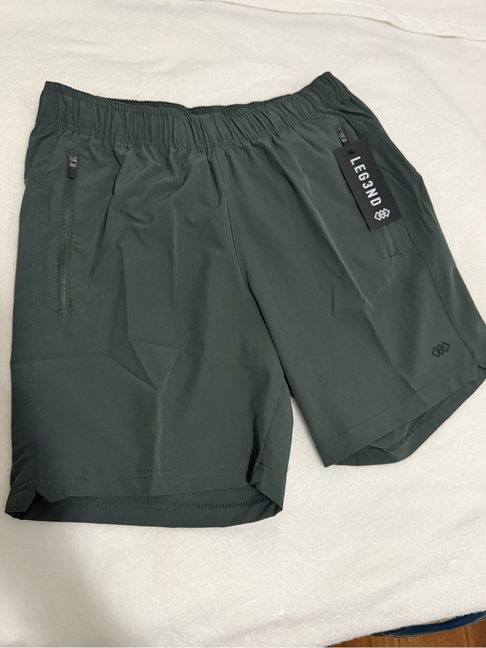 LEG3ND Men's Athletic Shorts in Forest Green size S New
